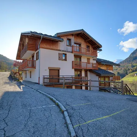 Apartment 6 Pers. Avec Piscine Aux Pieds Des Pistes - Fr-1-505-218 *