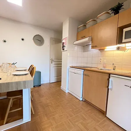 6 Pers. Avec Piscine Aux Pieds Des Pistes - Fr-1-505-218 Apartment *