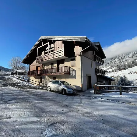 Apartment 6 Pers. Avec Piscine Aux Pieds Des Pistes - Fr-1-505-218 *